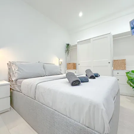 아파트 Niccolini 26 - 5 Min Da Metro - Silenzioso