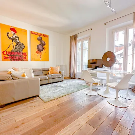 Montenapoleone Luxury Apartment