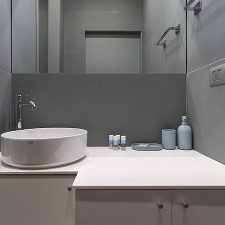 Italianway - Maderno 4 Apartment