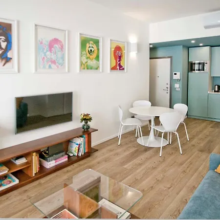 Soperga 10 - Popart Flat In * Milano