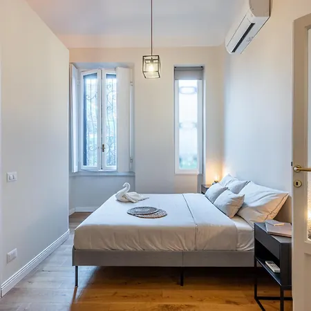 Bilocale Chic In Tropical A Due Passi Da Stazione *