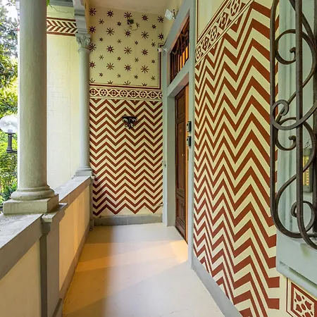 Bilocale Chic In Tropical A Due Passi Da Stazione Mediolan