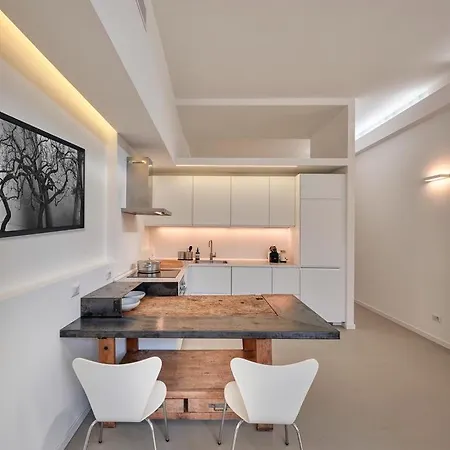 Small Loft In - Fondazione Prada Bocconi *