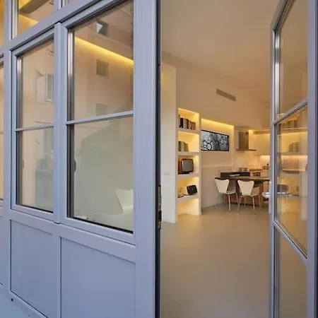 Small Loft In - Fondazione Prada Bocconi * Milán