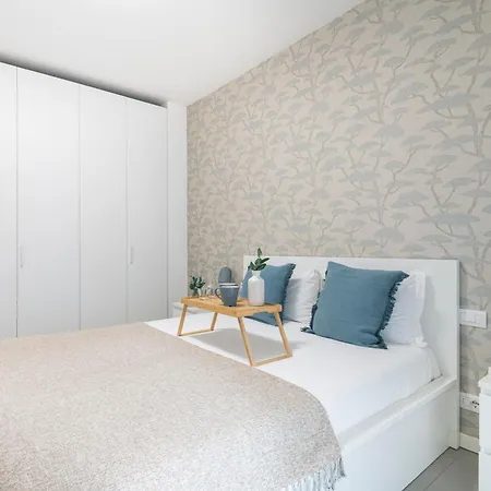 Luxury In Moscova Apartament Mediolan