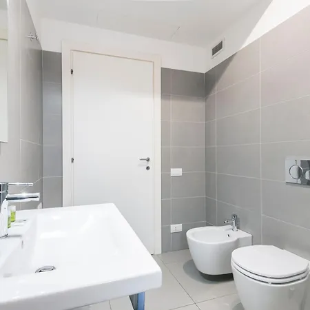 Easylife - - Niccolini 37 - Moscova Milán