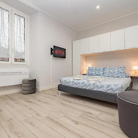 Arco Della Pace - Canonica 81 Apartman Milánó