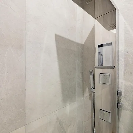 Arco Della Pace - Canonica 81 Apartman Milánó