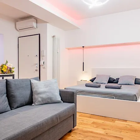 Exclusive Led House Garibaldi Fs * Milano