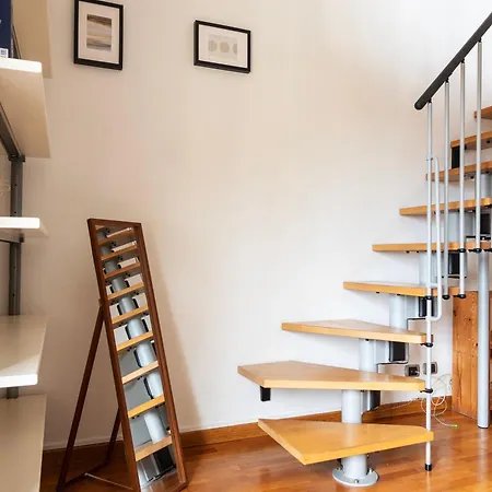Youhosty - Rosmini 8 * Milano