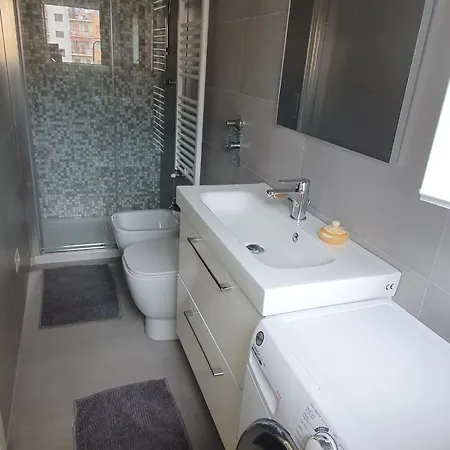 Homesamantha Apartment *
