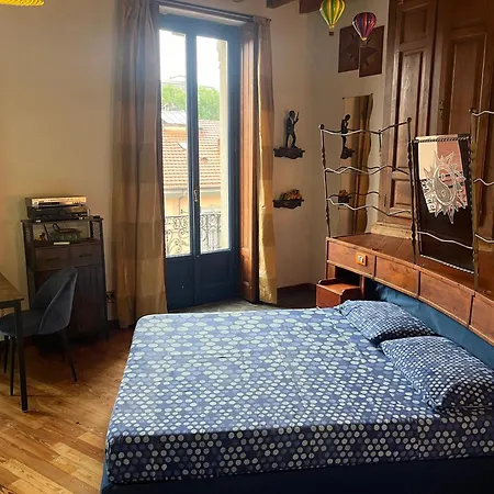 Max - Exclusive - Station * Milano