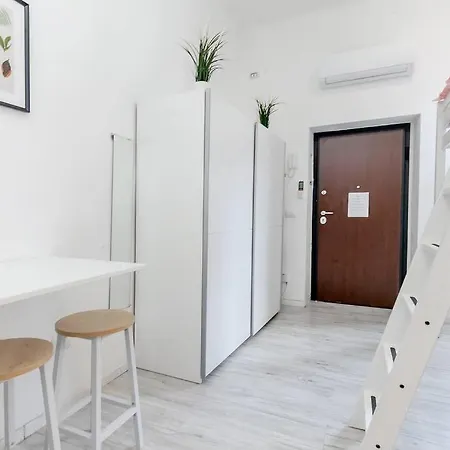 Whitenest - Loft With A Chic Vibe דירה