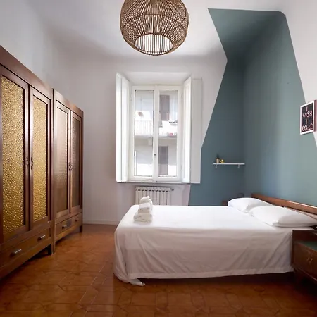 Timeless Noee - Milan