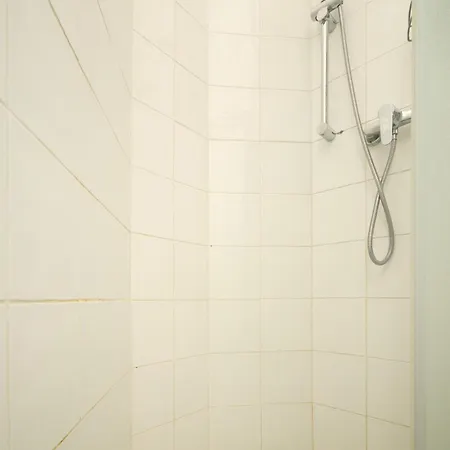 Timeless Noee - * Milan