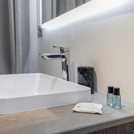 San Babila Luxury - In The Heart Of Fashion Disctrict Apartment Mailand