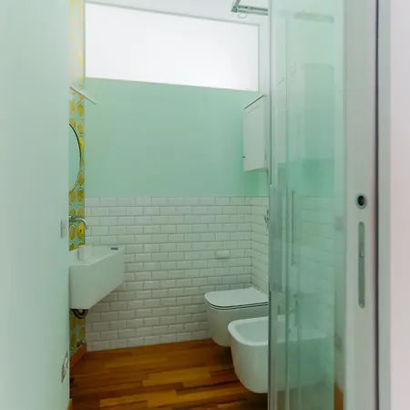 Apartment The Rent - Spacious And Renovated Multi-room In The Missori Area *