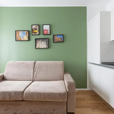 Corso Sempione Modern Flat Mailand
