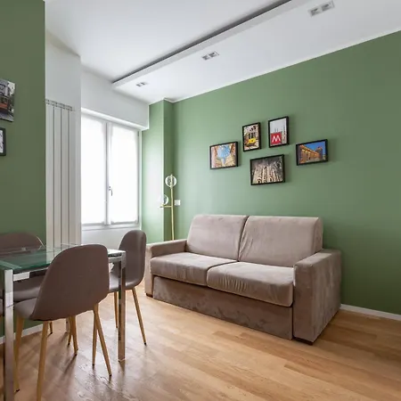 Corso Sempione Modern Flat * Mailand