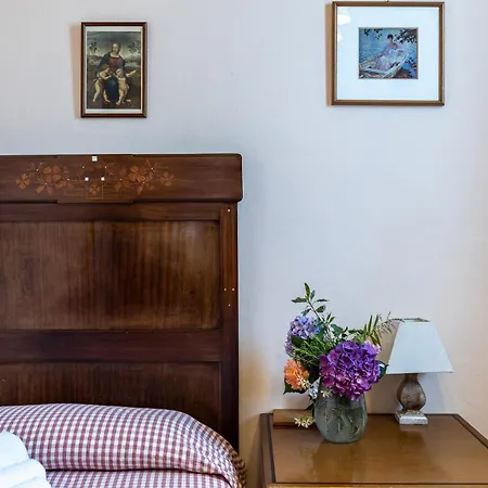 卡希纳加吉利旅馆