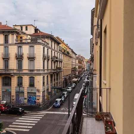 Youhosty - Lecco 11 *