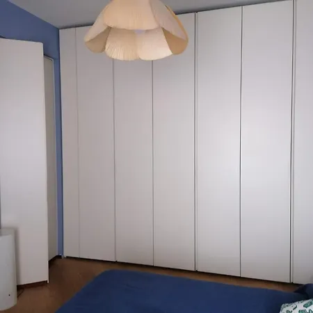 Privata Con Bagno E Garage ホームステイ