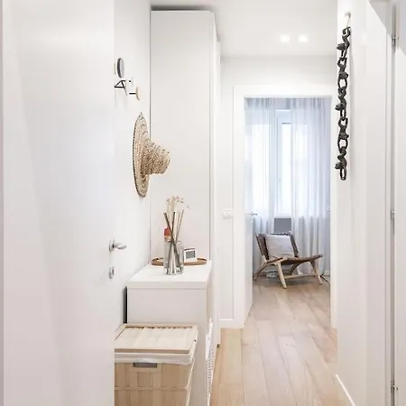 Easylife - - Achille Zezon 8 - *