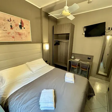 Hotel Parma 2*