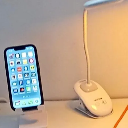 Apartment The Small White House In *