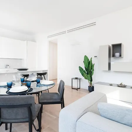 Easylife - Sofisticata Dimora Con Rooftop Condominiale Vista Duomo * Milano