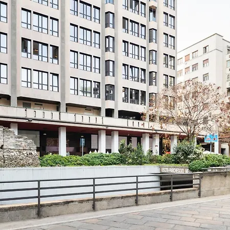 Easylife - Sofisticata Dimora Con Rooftop Condominiale Vista Duomo *