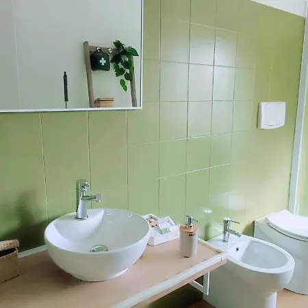 Apartment 2 Bedroom Gem Near Milano Centrale Fast Wi Fi Kademy House *