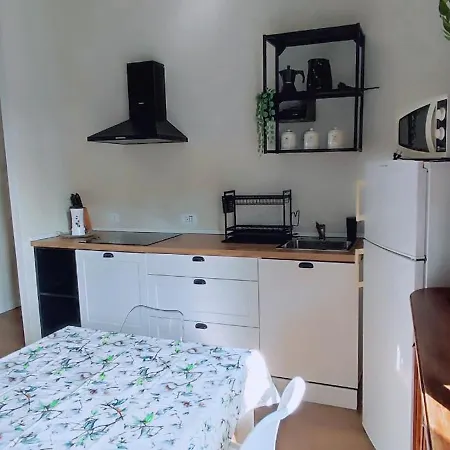 2 Bedroom Gem Near Milano Centrale Fast Wi Fi Kademy House Apartment Milan