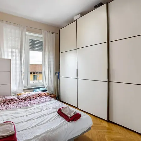 Appartamento Cadolini - Secured Parking! - Duomo In 20 Min - Quiteness And Garden Milano