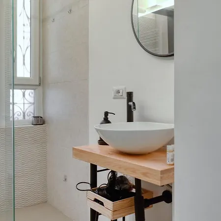 Farini 74 Design - Metro M3 Wifi Ac Апартаменты *