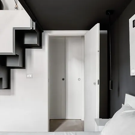 Апартаменты Farini 74 Design - Metro M3 Wifi Ac