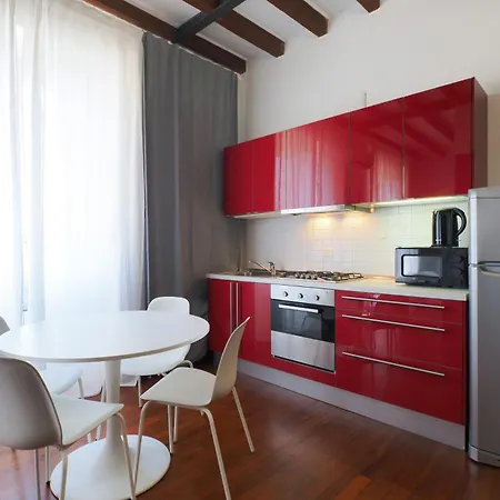 Primopiano - Gorla 158 Apartman Milánó