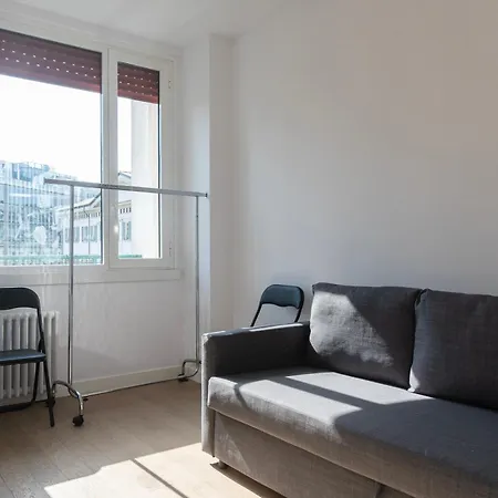 Апартаменты Youhosty - Bright Gioia *