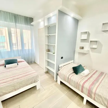 Bocconi Home, Moderno Con 2 Bagni E 2 Da Letto