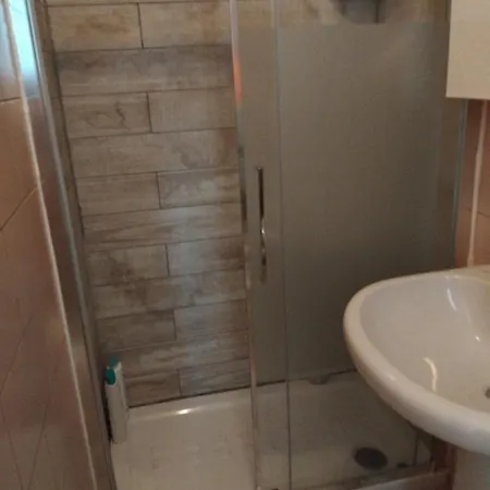 3 Station Free Parking Apartment Milan