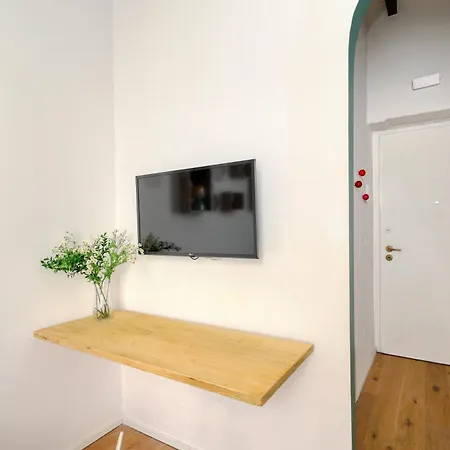 Modern Lambrate - Cozy Stylish Retreat Apartment Milan