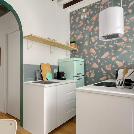 Modern Lambrate - Cozy Stylish Retreat Apartment Milan
