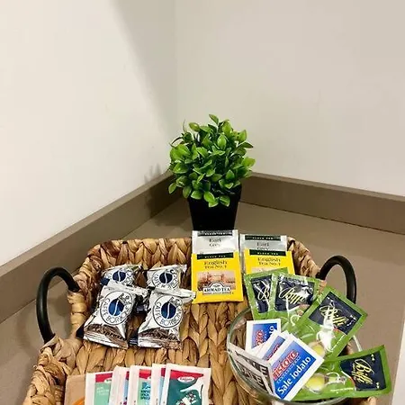 Station, 4-bed With Terrace *