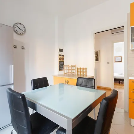 Apartment Irnerio- Washington Balcony Milan