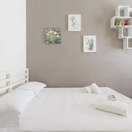 Guesthost - M1 Gambara Balcony * Μιλάνο