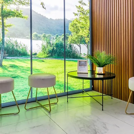 San Babila Prestige - A Few Steps From Duomo Apartment *