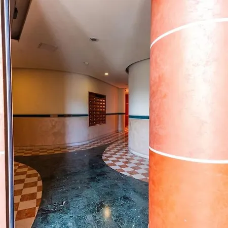 Luxury & Art A Due Passi Dall'universita Bocconi Apartment *