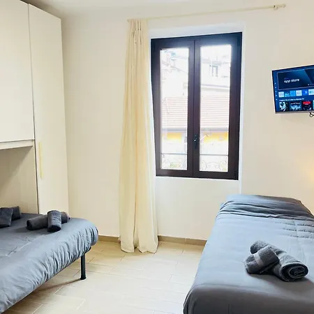 A Portata Di Mano * Milano