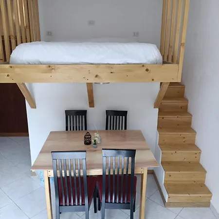 Loftmilano, Shared Bathroom Séjour chez l'habitant *