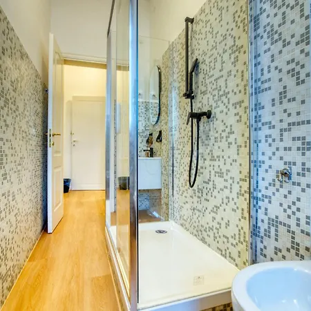 Italianflat - Elegant With Balcony In Navigli Guest house Milan